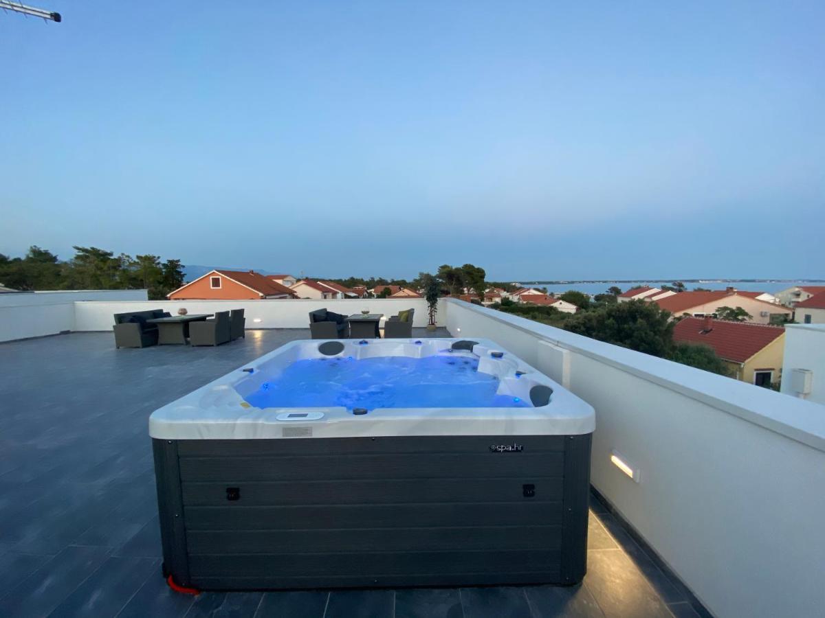 1Oak Rentals Vir Luaran gambar