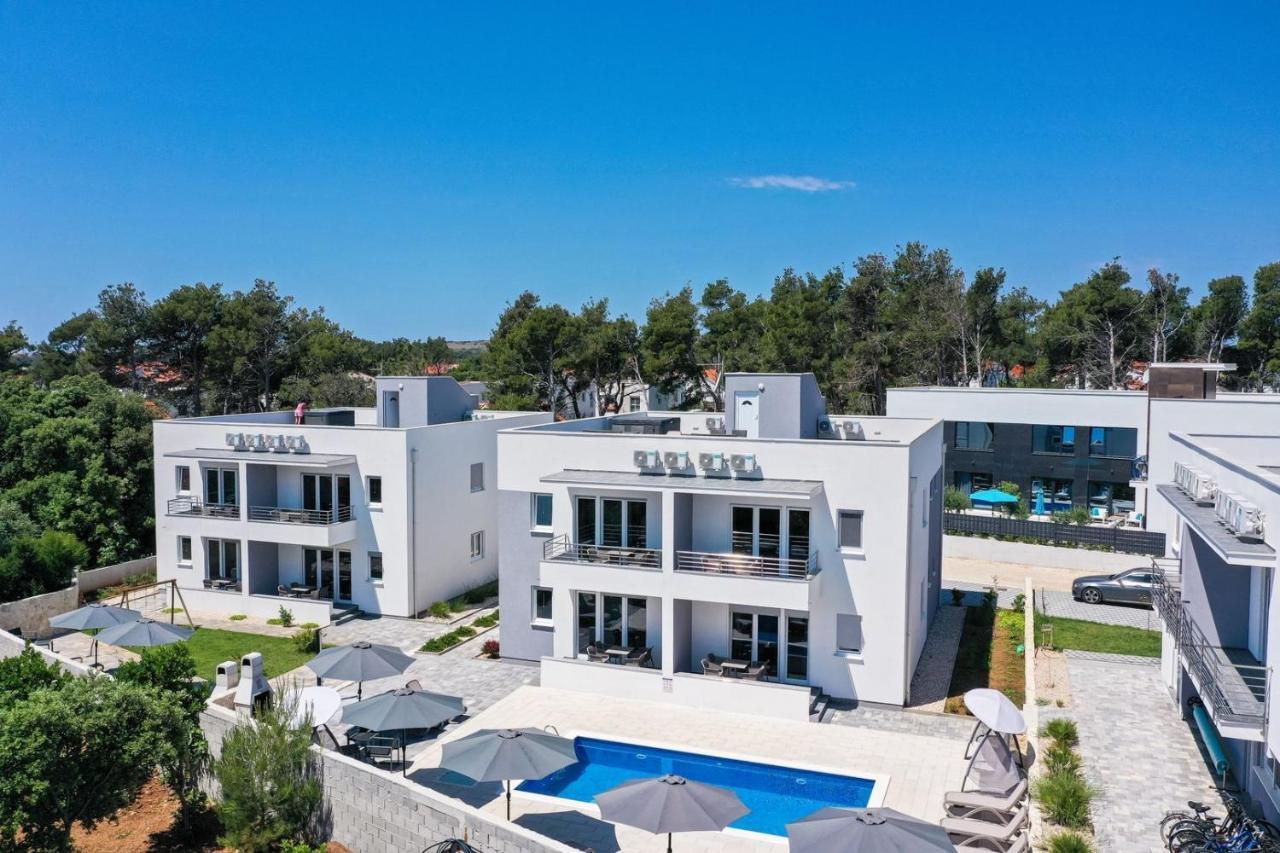 1Oak Rentals Vir Luaran gambar