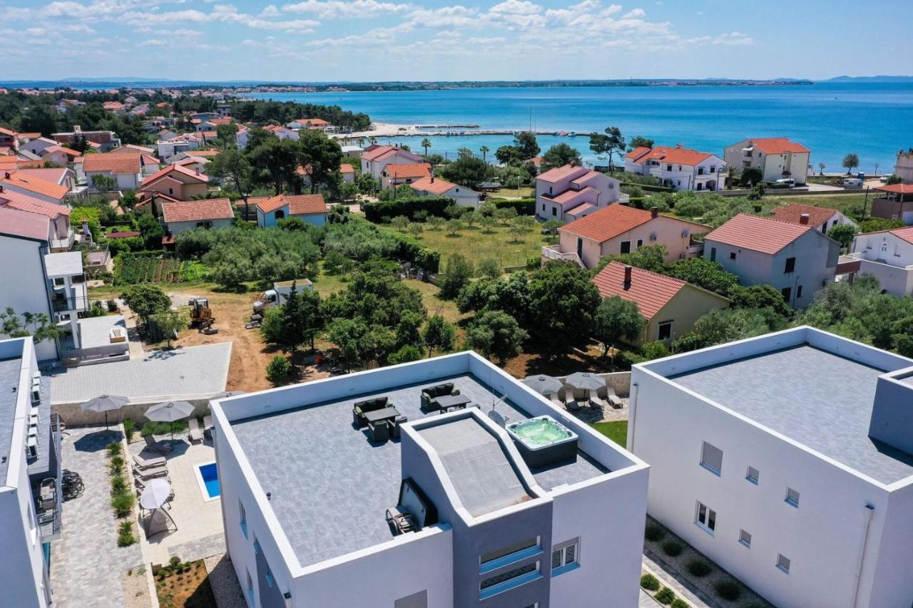 1Oak Rentals Vir Luaran gambar