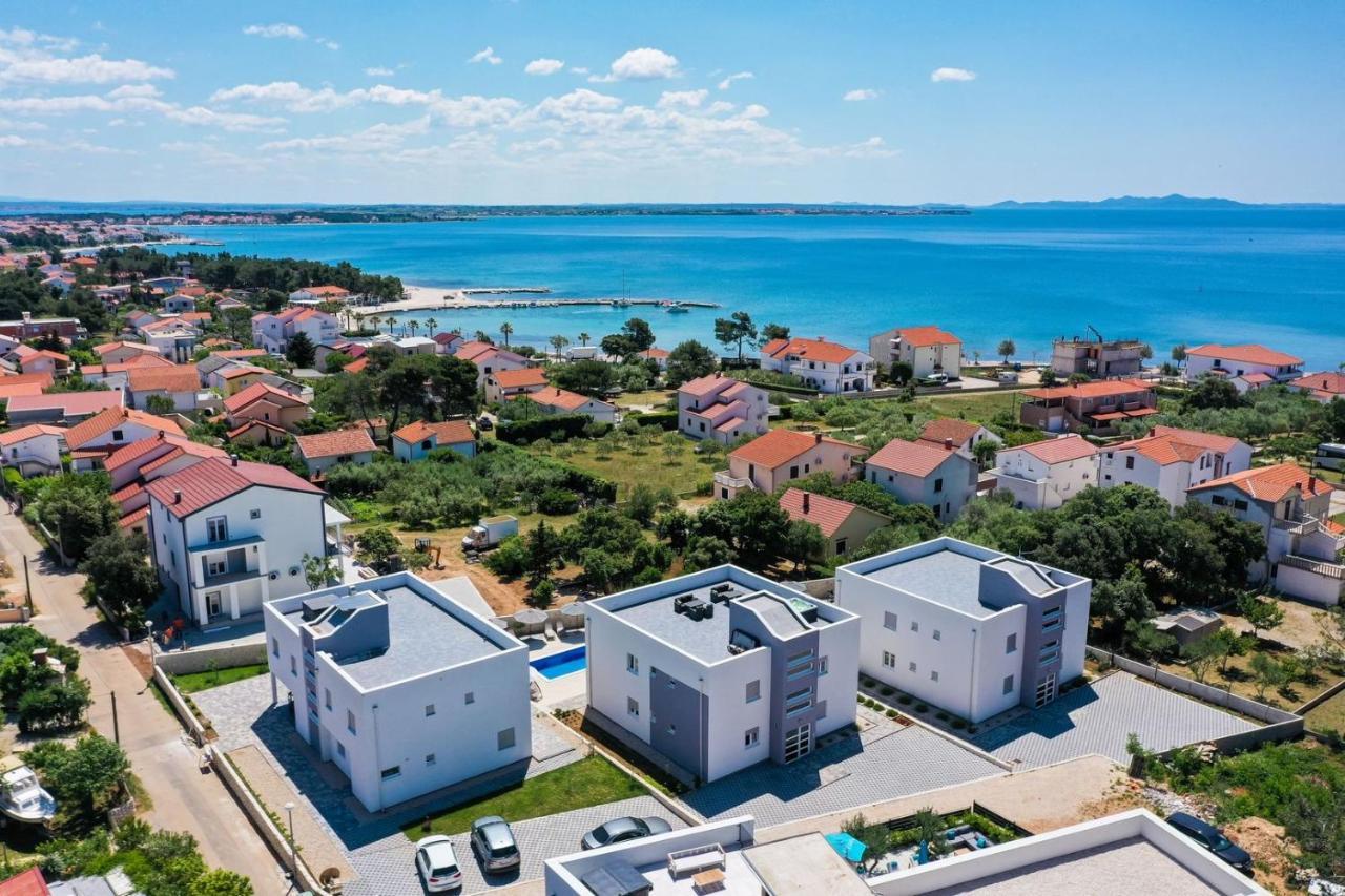 1Oak Rentals Vir Luaran gambar